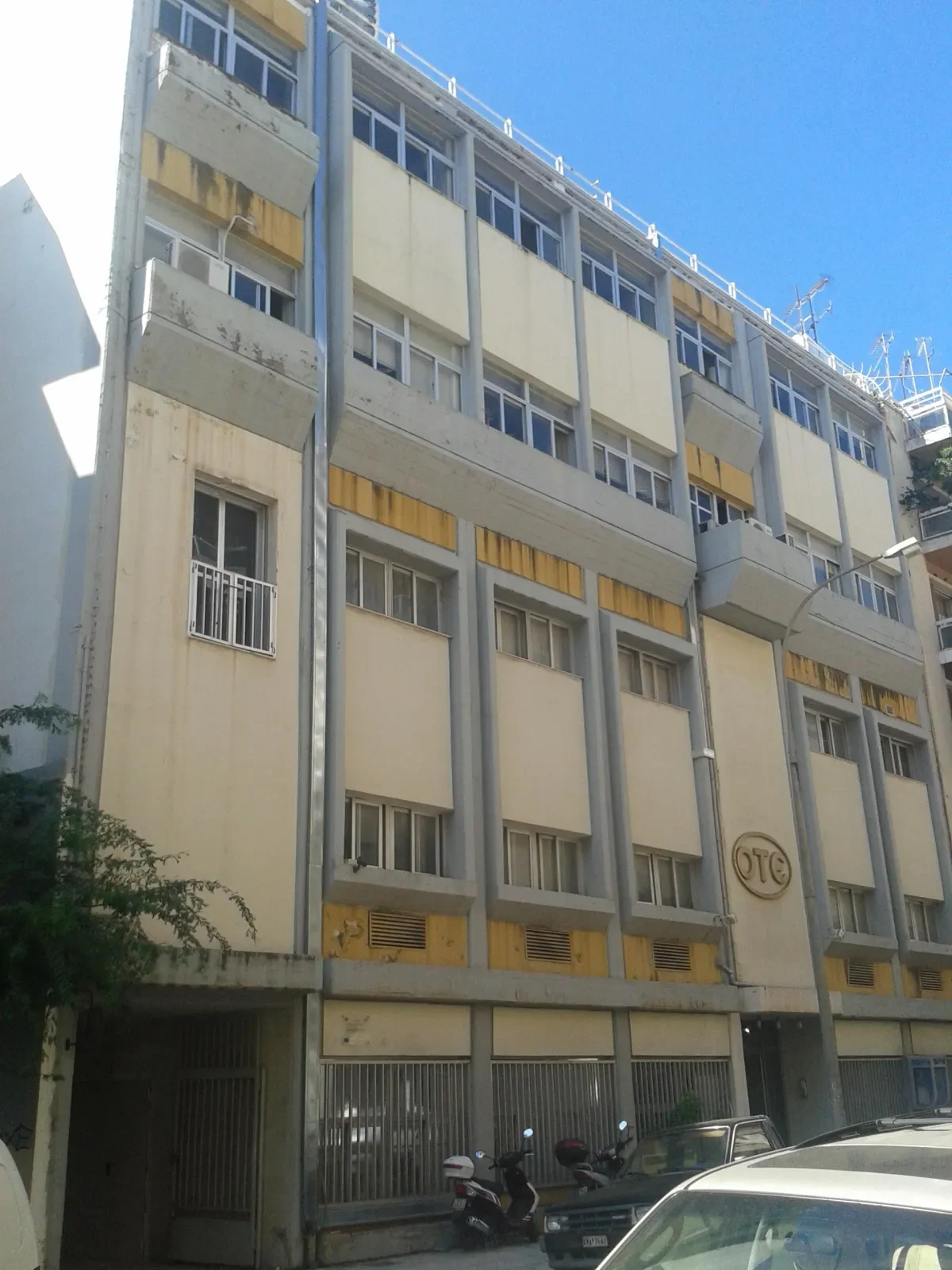 KALAMATA B'