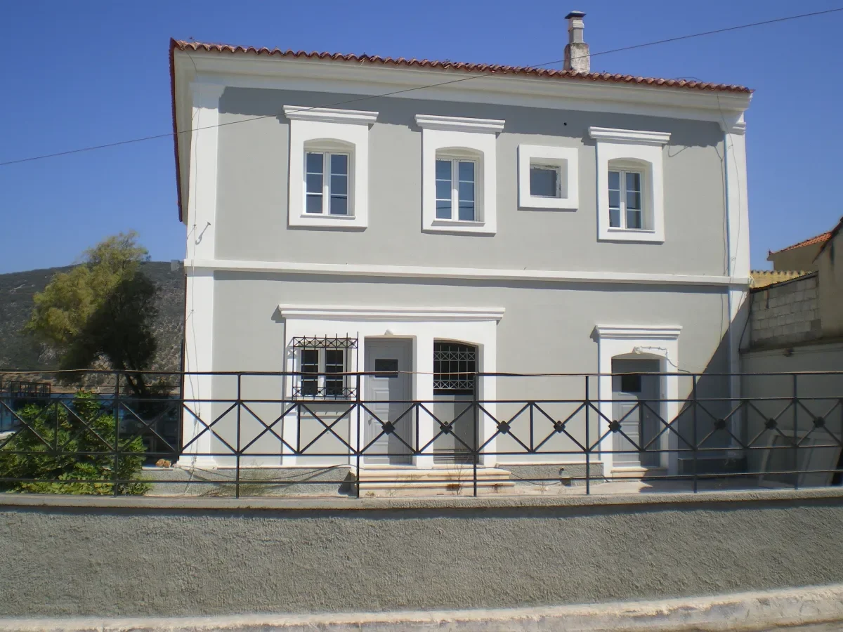 PERAMA LESVOS