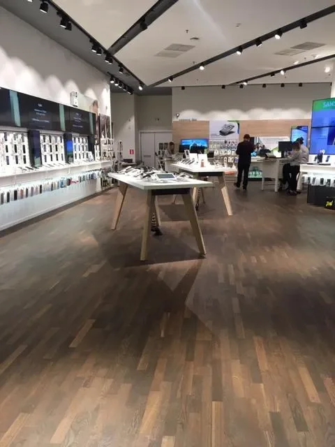 Φωτογραφία από εσωτερικό COSMOTE AT THE MALL