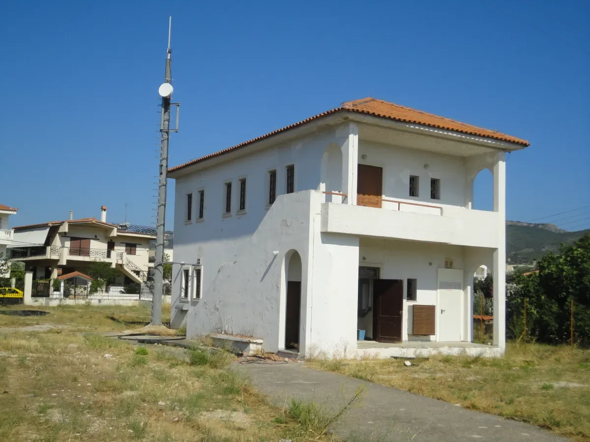 ΛΟΥΤΡΑ ΩΡΑΙΑΣ ΕΛΕΝΗΣ