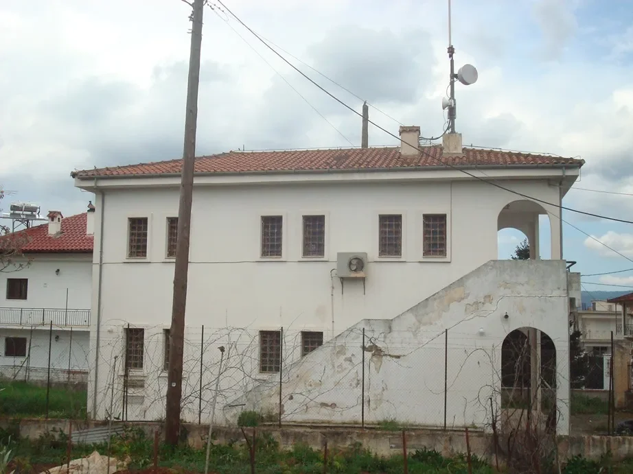 ΚΑΤΩ ΤΙΘΟΡΕΑ