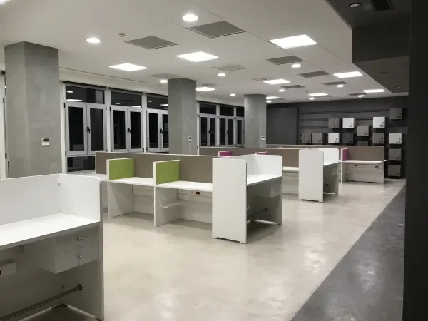 Εξωτερικό ακινήτου από ΚΑΡΟΛΟΥ ΝΤΗΛ